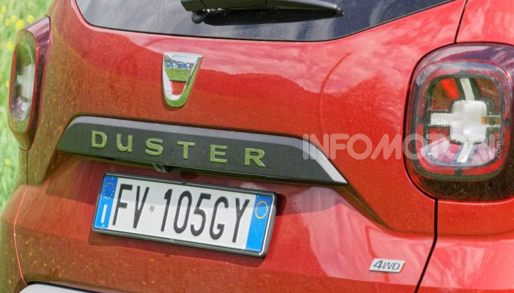 Prova video Dacia Duster Techroad: il SUV low cost “speciale” - Foto 24 di 61