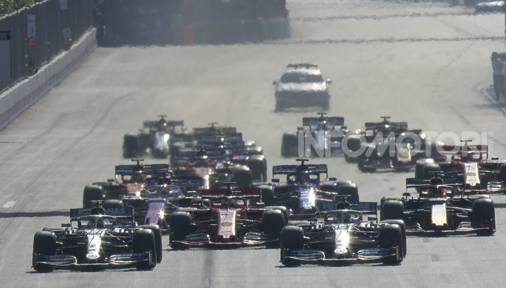 F1 2019, GP di Baku: Bottas precede Hamilton. Vettel terzo salva la Ferrari - Foto 1 di 9