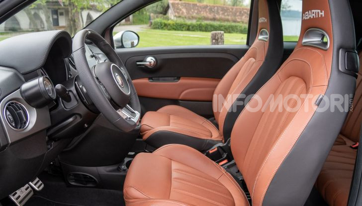 [VIDEO] Prova Abarth 595 Turismo: potenza e stile per la piccola sportiva italiana - Foto 28 di 41