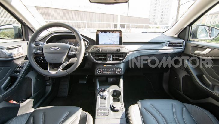 Prova Ford Focus SW Vignale 1.0 EcoBoost 125 cv: esperienza Ford all’ennesima potenza - Foto 28 di 41