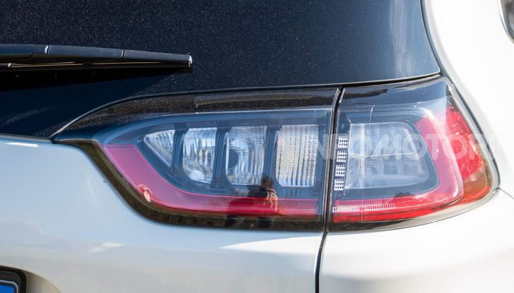 Jeep Cherokee Overland, 2.2 MJT 4X4 la prova di un’icona americana - Foto 6 di 51