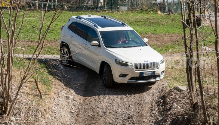 Jeep Cherokee Overland, 2.2 MJT 4X4 la prova di un’icona americana - Foto 22 di 51