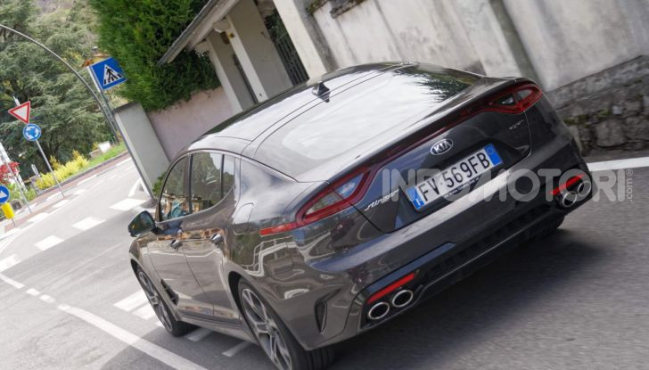 Prova KIA Stinger GT: 370CV per entrare nel mercato premium - Foto 46 di 56