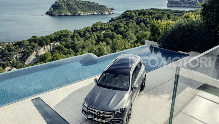 Mercedes GLS 2019: il nuovo SUV ammiraglio della casa tedesca - Foto 26 di 70