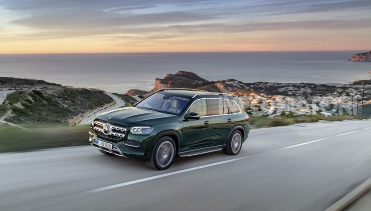 Mercedes GLS 2019: il nuovo SUV ammiraglio della casa tedesca - Foto 37 di 70