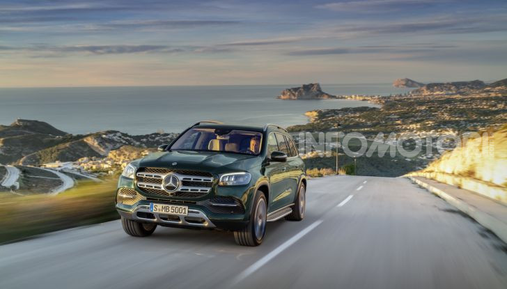 Mercedes GLS 2019: il nuovo SUV ammiraglio della casa tedesca - Foto 38 di 70