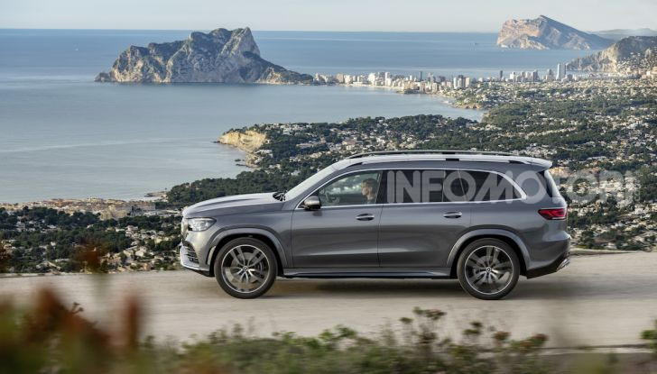 Mercedes GLS 2019: il nuovo SUV ammiraglio della casa tedesca - Foto 4 di 70