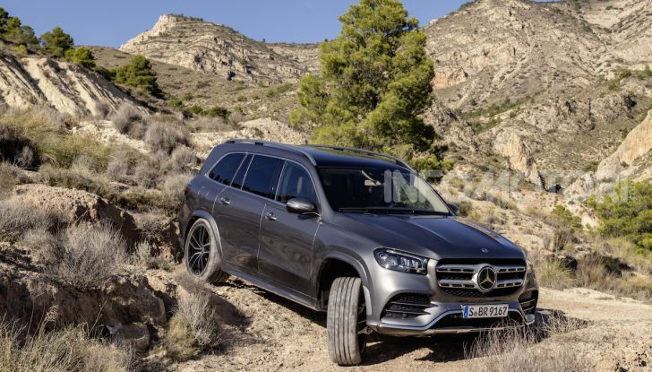 Mercedes GLS 2019: il nuovo SUV ammiraglio della casa tedesca - Foto 6 di 70