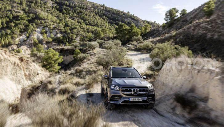 Mercedes GLS 2019: il nuovo SUV ammiraglio della casa tedesca - Foto 8 di 70