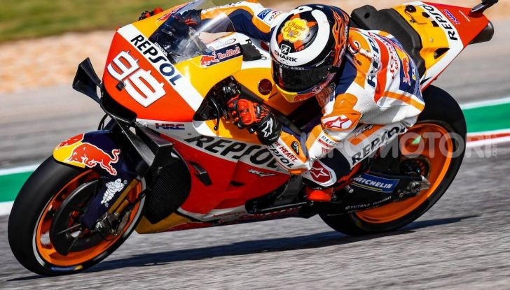 MotoGP 2019, Austin. Trionfa Rins davanti a Rossi e Miller. Cade Marquez - Foto 12 di 12
