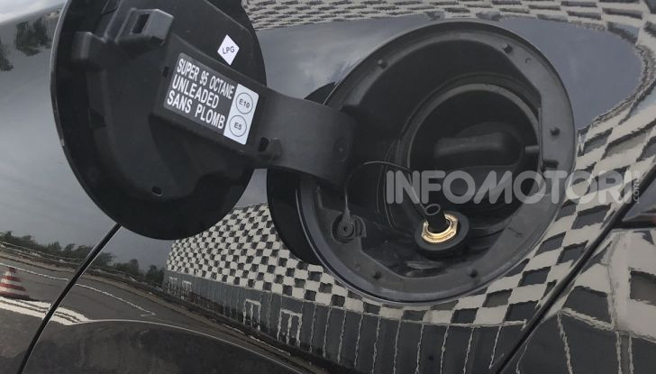 Nissan Micra GPL: autonomia di oltre 1.000 km - Foto 4 di 8