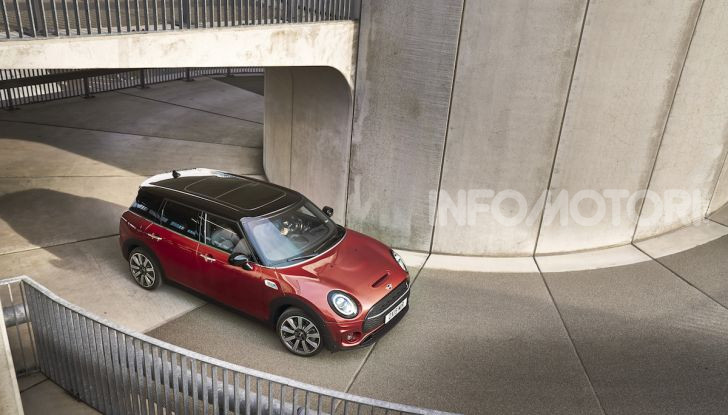 Nuova MINI Clubman: linee riviste e ancora più accessori - Foto 2 di 11