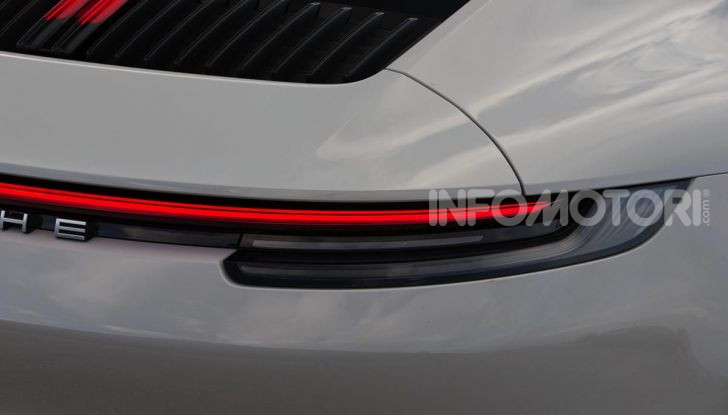 [VIDEO] Nuova Porsche 911 (992): Prova su strada in Corsica della nuova Carrera S - Foto 32 di 69