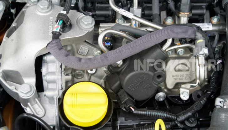 [VIDEO] Prova Renault Captur Tce 130 Sport Edition 2019, nuovo allestimento e motore - Foto 25 di 41