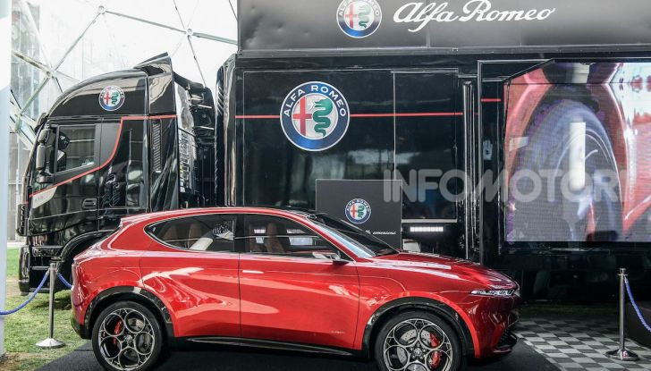 Alfa Romeo Tonale vince già i premi: è ‘Readers Choice’ di Auto Express - Foto 2 di 6