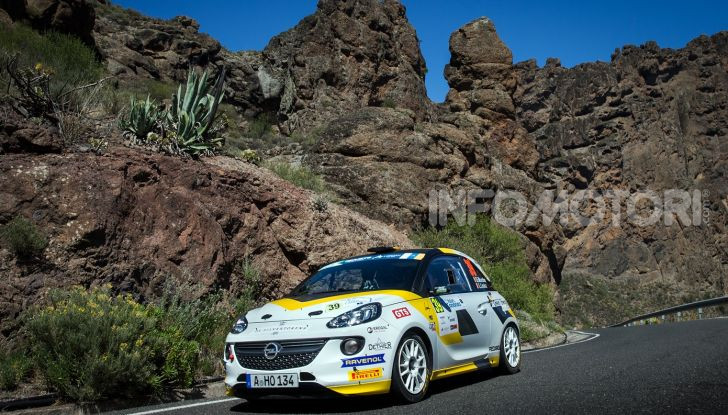Un’esperienza su asfalto illuminante per l’ADAC Opel Rally Junior Team - Foto 1 di 5