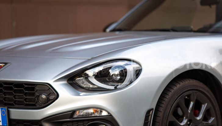 [VIDEO] Prova Abarth 124 Spider 70°Anniversario: 170CV di stile sportivo - Foto 33 di 35