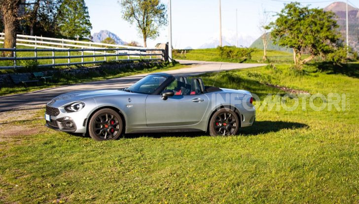 [VIDEO] Prova Abarth 124 Spider 70°Anniversario: 170CV di stile sportivo - Foto 12 di 35