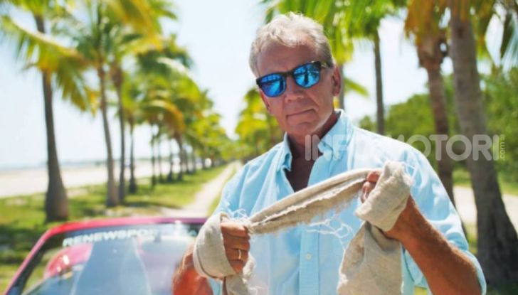 Cannabis: l’auto da 525CV fatta di canapa insegna la Green Mobility - Foto 6 di 15