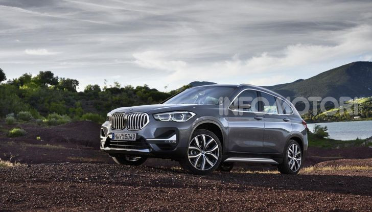 BMW iX1: pubblicato il primo teaser del SUV elettrico - Foto 21 di 26