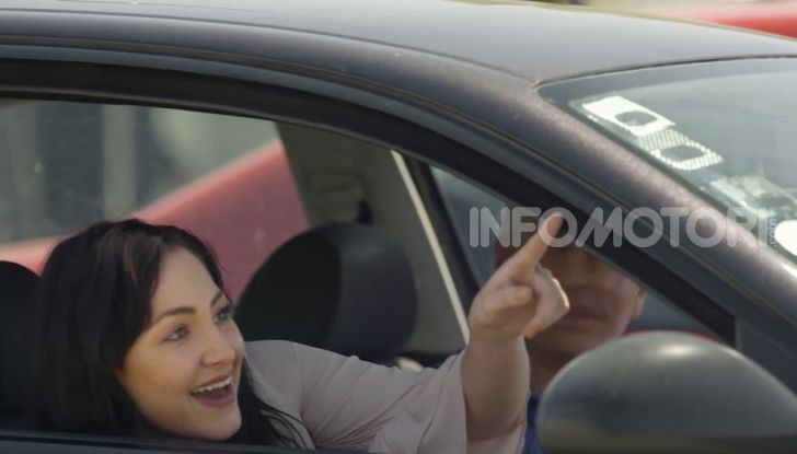 Burger King lancia le consegne a chi è bloccato nel traffico con “Traffic Jam Whopper” - Foto 10 di 12