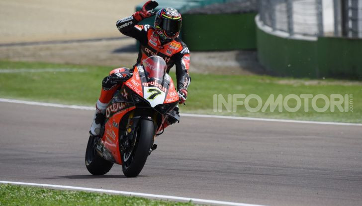 SBK 2019 GP d’Italia: a Imola Jonathan Rea rompe il dominio di Bautista e della Ducati - Foto 17 di 35
