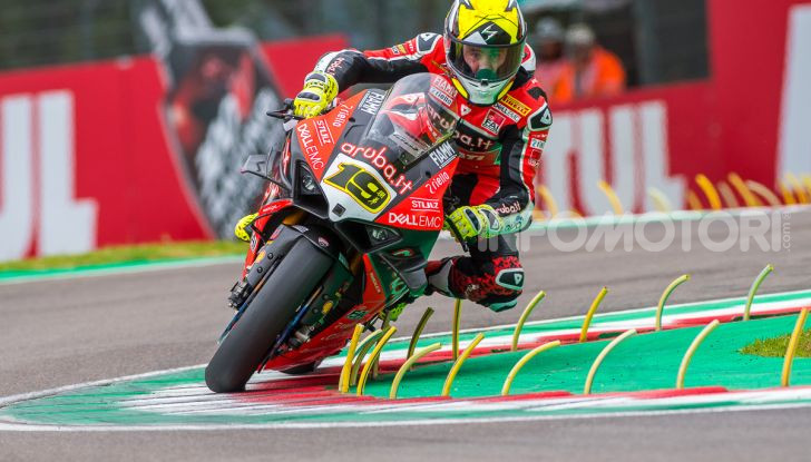 SBK 2019 GP d’Italia: a Imola Jonathan Rea rompe il dominio di Bautista e della Ducati - Foto 31 di 35