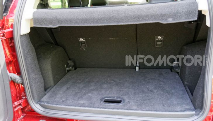 Prova doppia tra SUV best seller: Dacia Duster e Ford EcoSport - Foto 36 di 47