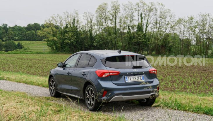 [VIDEO] Prova Ford Focus Active, la berlina che gioca alla crossover! - Foto 14 di 48