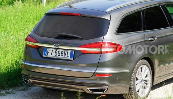 Prova video Ford Mondeo Hybrid 2.0 SW Vignale 2019, ottimi consumi reali! - Foto 40 di 61