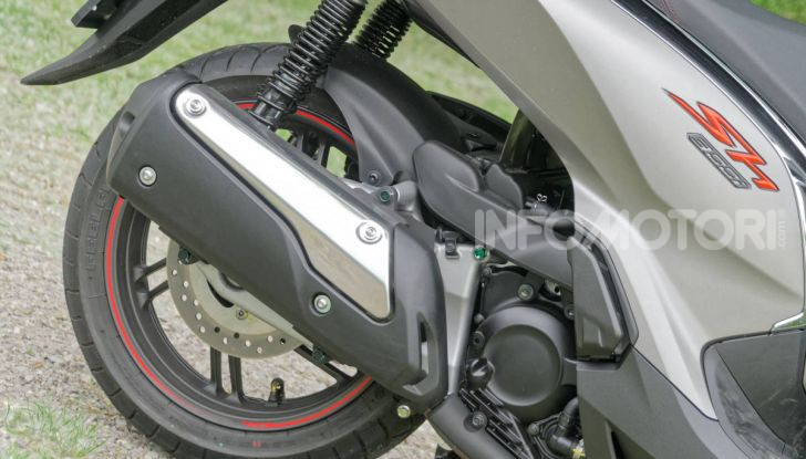 Prova Honda SH300i Sport, sempre il primo della classe! - Foto 14 di 55