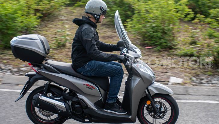 Prova Honda SH300i Sport, sempre il primo della classe! - Foto 42 di 55