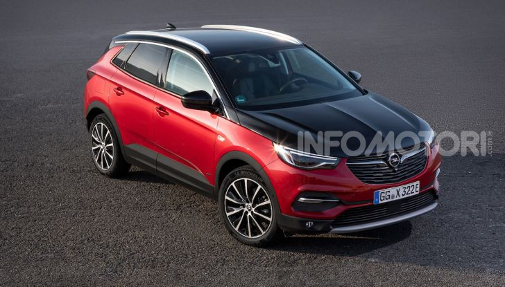Opel Grandland X: arriva l’ibrido plug-in con trazione anteriore - Foto 9 di 12
