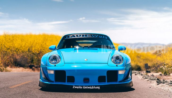 Porsche 911 Blue Riviera, il tuning di RWB - Foto 6 di 20