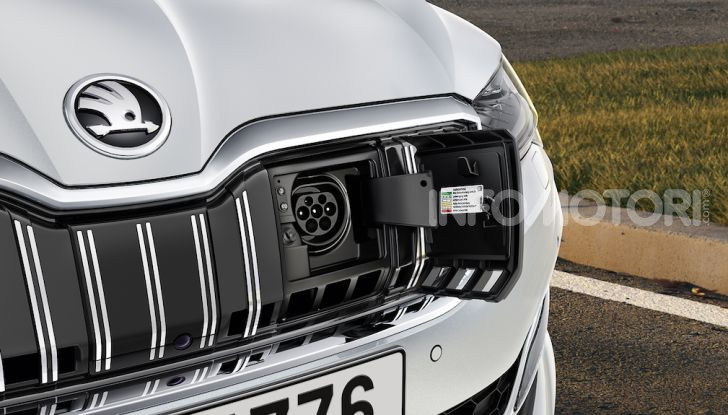 Skoda Superb iV e Citigoe iV, i primi modelli elettrici della Casa - Foto 6 di 9