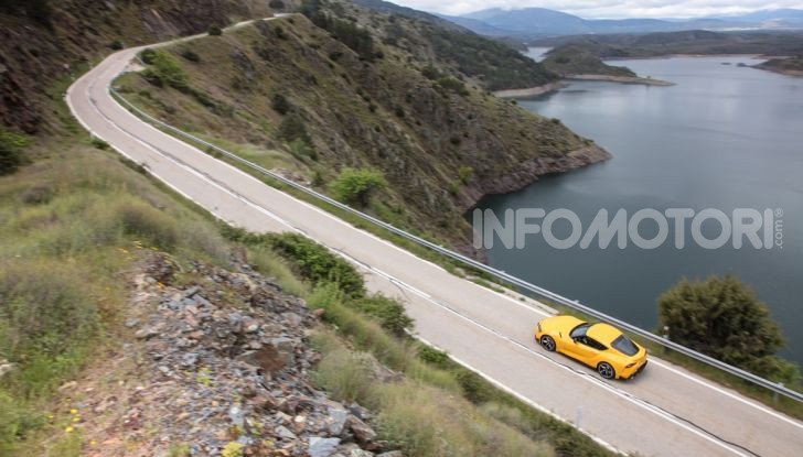 Come driftare con la Toyota Supra? Ce lo insegna Stig di Top Gear! - Foto 18 di 66