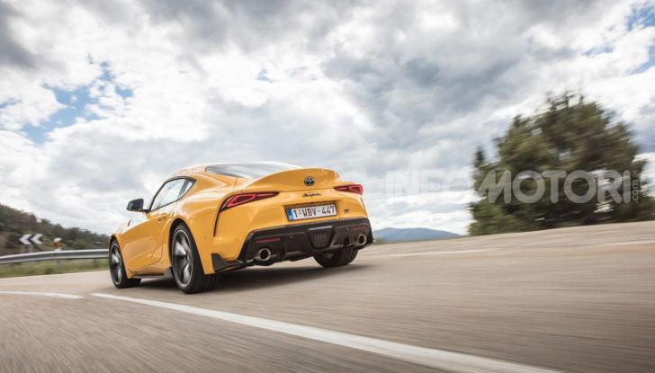 Come driftare con la Toyota Supra? Ce lo insegna Stig di Top Gear! - Foto 6 di 66