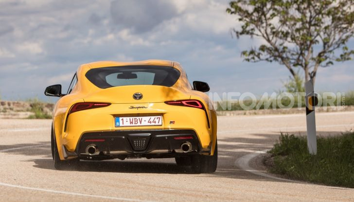 Come driftare con la Toyota Supra? Ce lo insegna Stig di Top Gear! - Foto 5 di 66