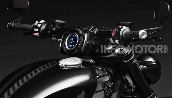 Triumph Rocket 3 arriverà anche in versione GT - Foto 10 di 33