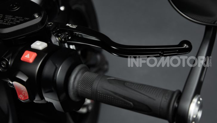 Triumph Rocket 3 arriverà anche in versione GT - Foto 30 di 33