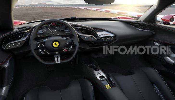 Ferrari SF90: il reparto Tailor Made rifinisce un esemplare in Assetto Fiorano - Foto 7 di 8