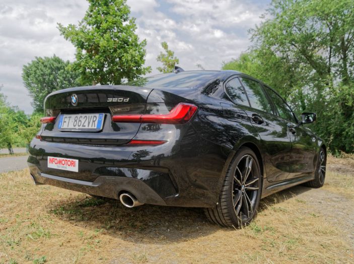 Bmw Serie 3 320d: sua eccellenza la berlina, la video prova