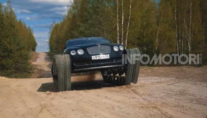 Tuning dalla Russia: ecco la Bentley con il cingolato per andare ovunque - Foto 14 di 32