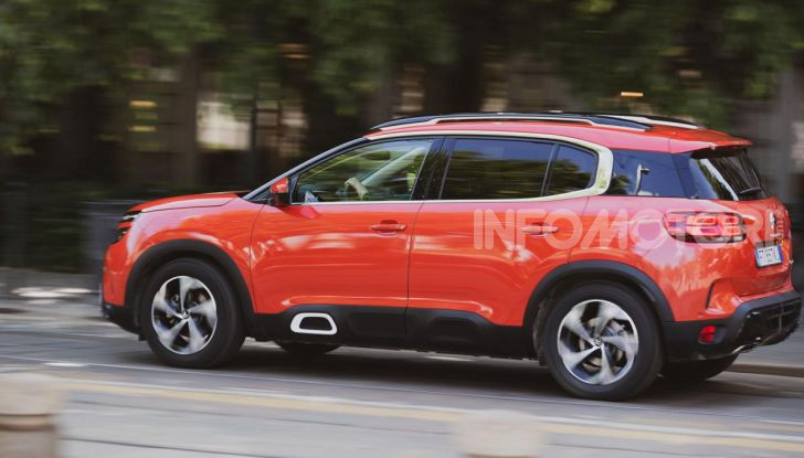 [VIDEO] Prova Citroen C5 Aircross: Comfort, risparmio e tecnologia! - Foto 10 di 40