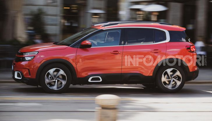 [VIDEO] Prova Citroen C5 Aircross: Comfort, risparmio e tecnologia! - Foto 12 di 40