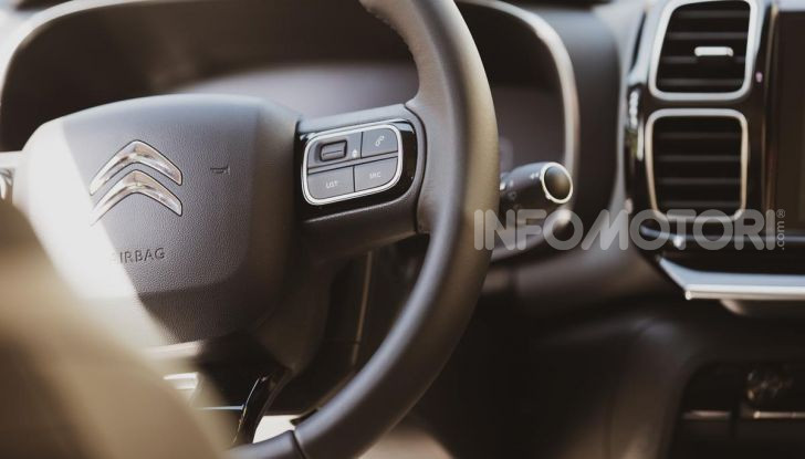 [VIDEO] Prova Citroen C5 Aircross: Comfort, risparmio e tecnologia! - Foto 31 di 40