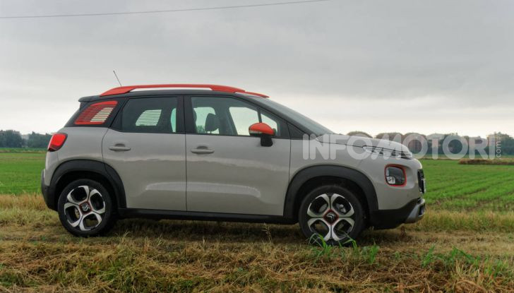 Prova video Citroen C3 Aircross: stilosa si, ma senza perdere in versatilità e spazio - Foto 22 di 50