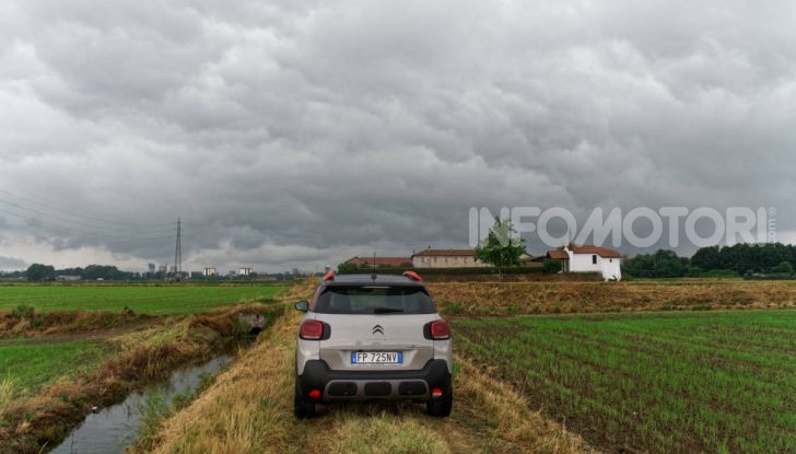 Prova video Citroen C3 Aircross: stilosa si, ma senza perdere in versatilità e spazio - Foto 1 di 50
