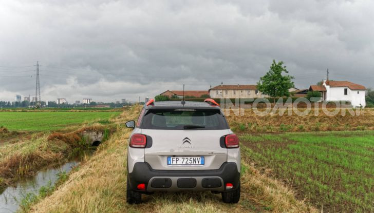 Prova video Citroen C3 Aircross: stilosa si, ma senza perdere in versatilità e spazio - Foto 28 di 50