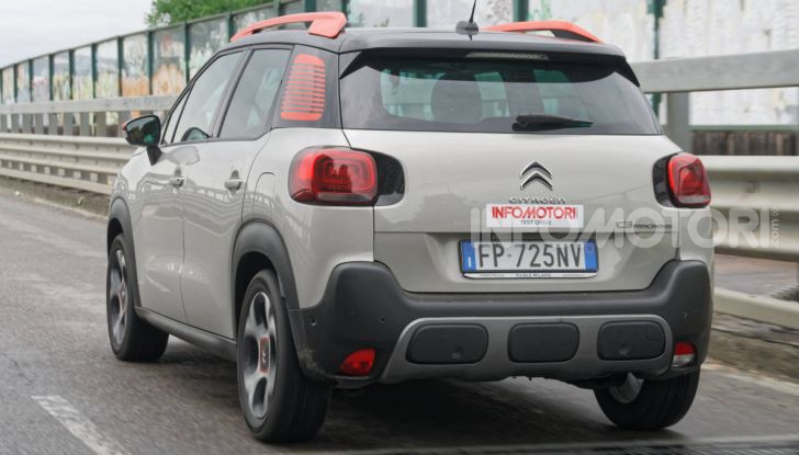 Prova video Citroen C3 Aircross: stilosa si, ma senza perdere in versatilità e spazio - Foto 40 di 50